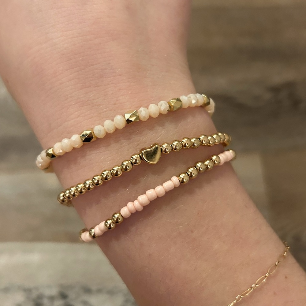 3 pack sparkly gold & peach Beaded Stretch Bracelet Set